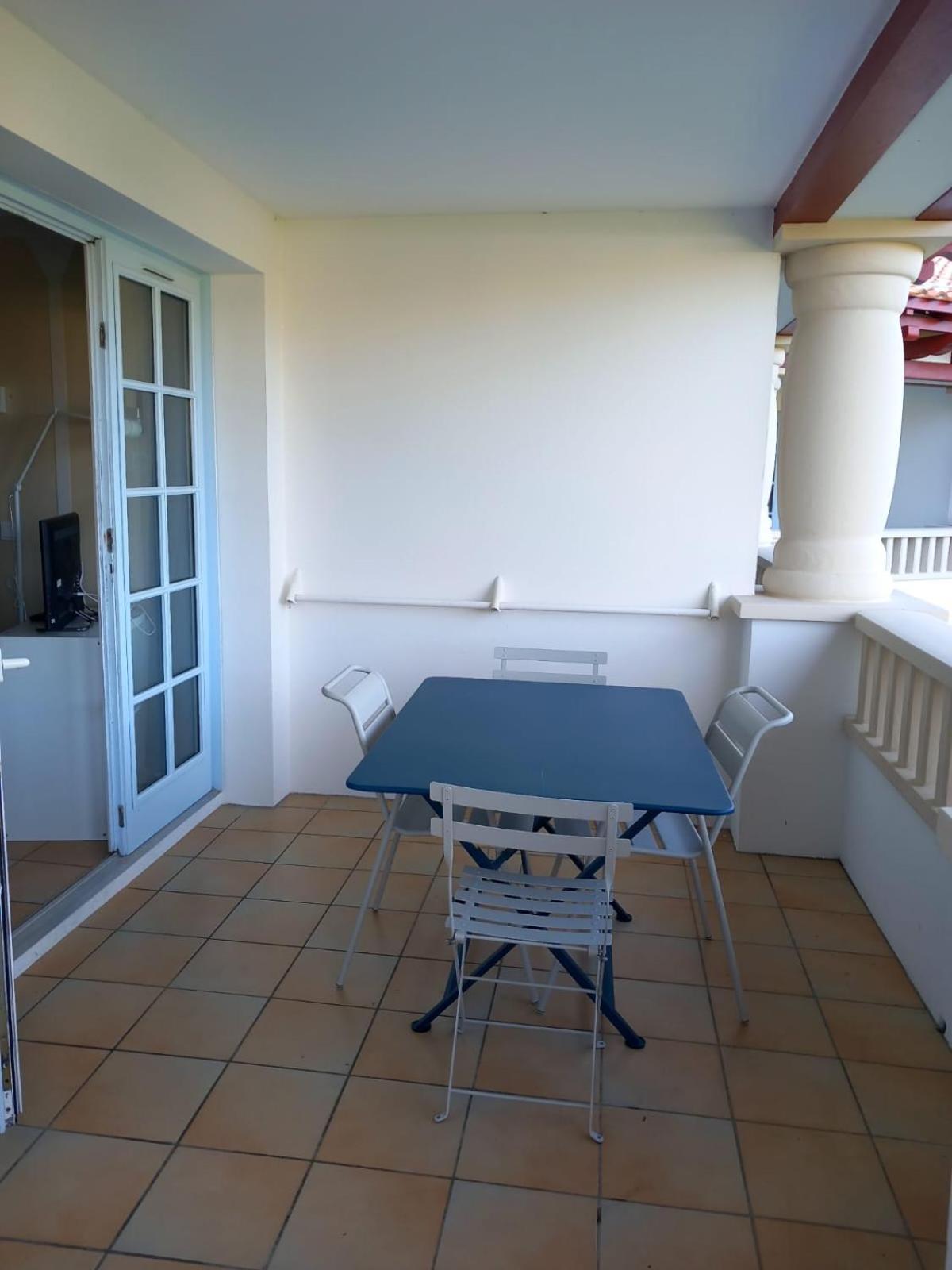 Hasparren-121 T2 Terrasse Et Piscine Urrugne Exterior foto